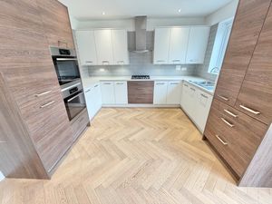 Collingswood Close Little Sutton